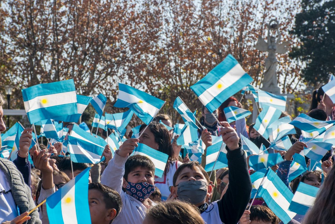 Celebración del Día de la Bandera en Timbúes con actividades familiares