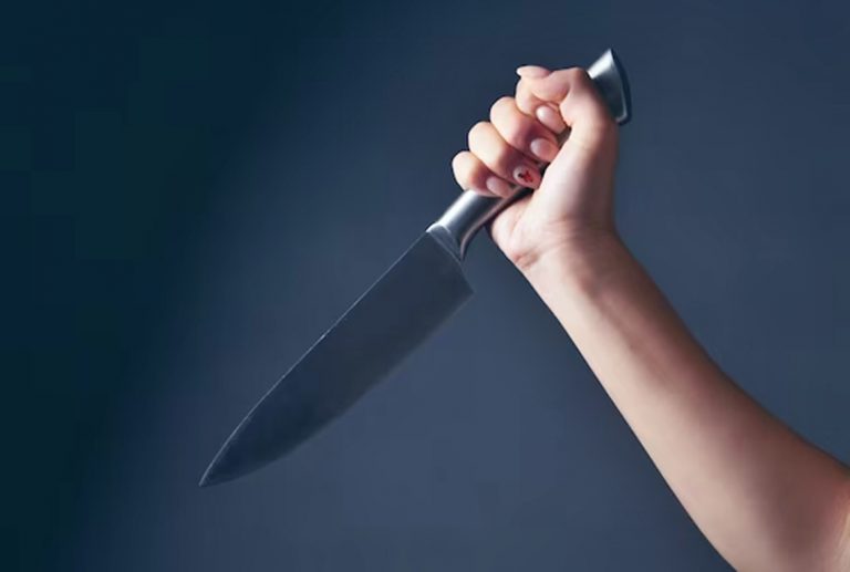 Condenan a  una mujer a  4 años de prisión por apuñalar a su hermano en Baigorria