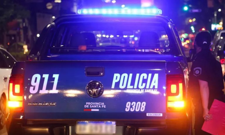 Tienen 11 y 17 y ya son delincuentes: los atraparon intentando robar las ruedas de un vehículo