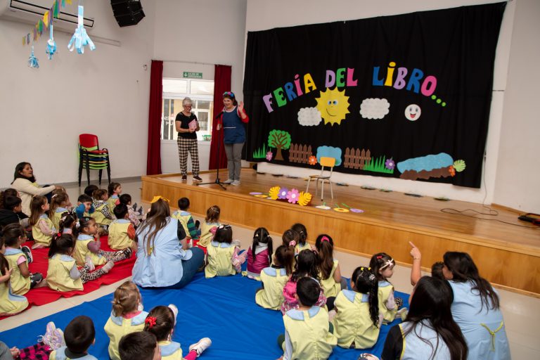 Timbúes inaugura su Feria del Libro 2025 con una propuesta cultural y participativa