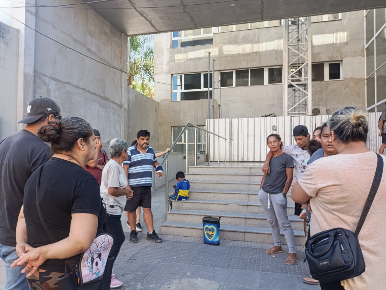 Familiares de Juan Ojeda estuvieron presentes en tribunales reclamando justicia