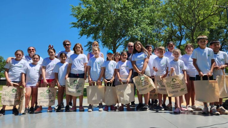 San Jerónimo: 275 niños y niñas comenzaron a disfrutar de la Escuela de Verano