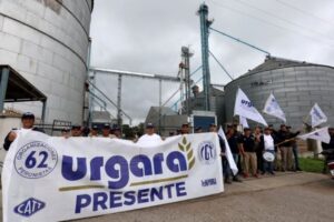 Urgara acordó un bono para un sector de trabajadores pero otros quedaron afuera