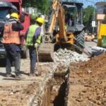 Por obras de Aguas Santafesinas se encuentra cortada San Juan al 600