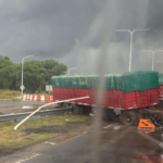 Un camión despistó en autopista Rosario – Santa Fe a la altura de Beltrán