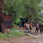 Capitán Bermúdez: Rescatan a dos niños atrapados tras la caída de un árbol