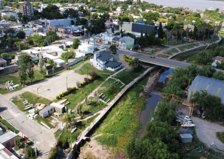 Paseo ribereño de Puerto San Martín: puesta en valor de las márgenes del arroyo San Lorenzo