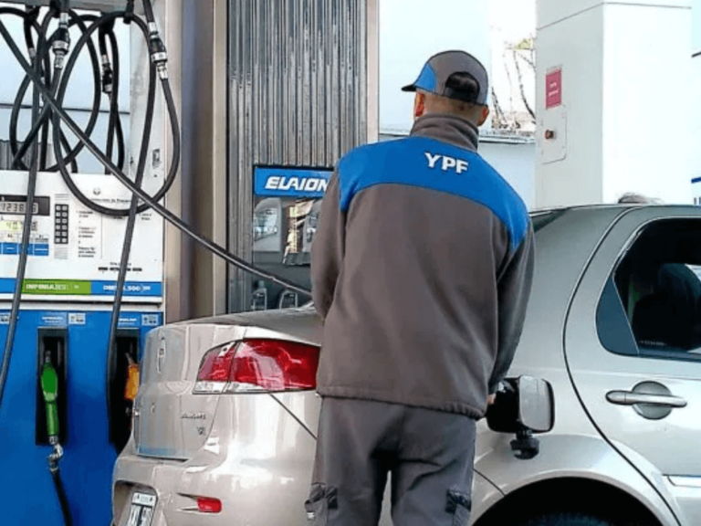 Respiro en los surtidores: YPF congela los precios de los combustibles por 45 días
