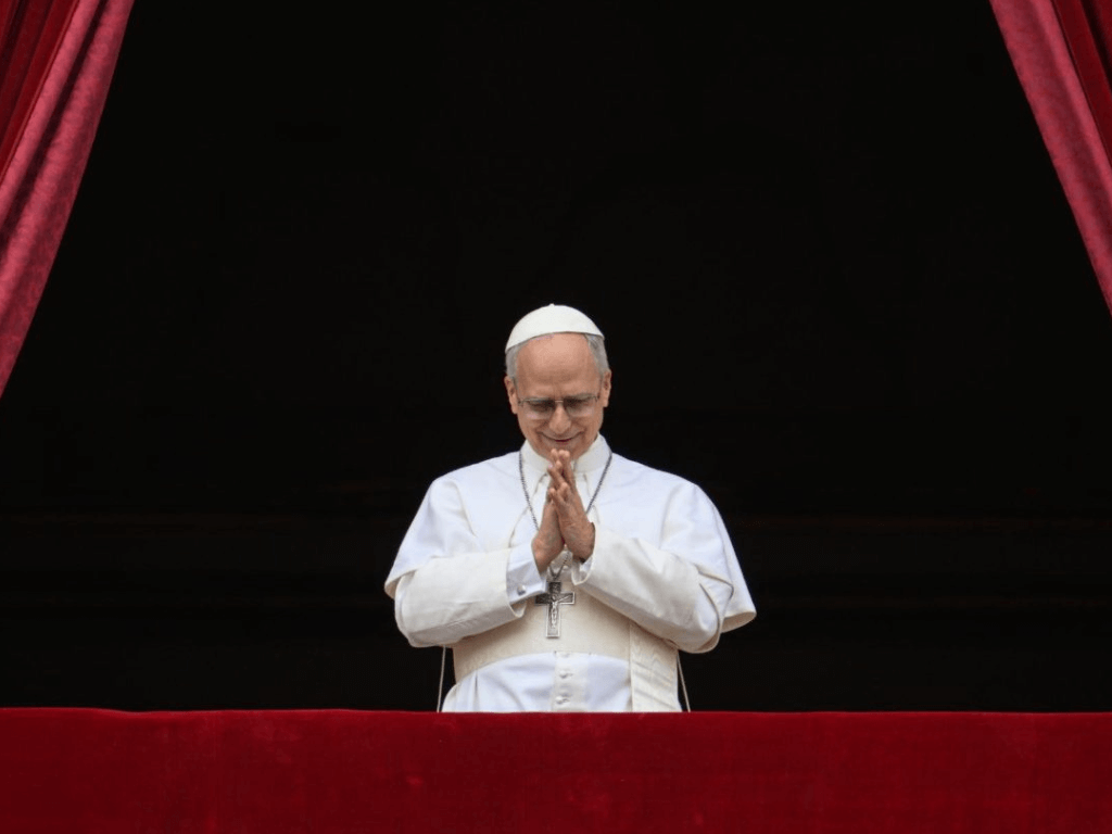 Papa León XIV en su primer discurso desde el Vaticano