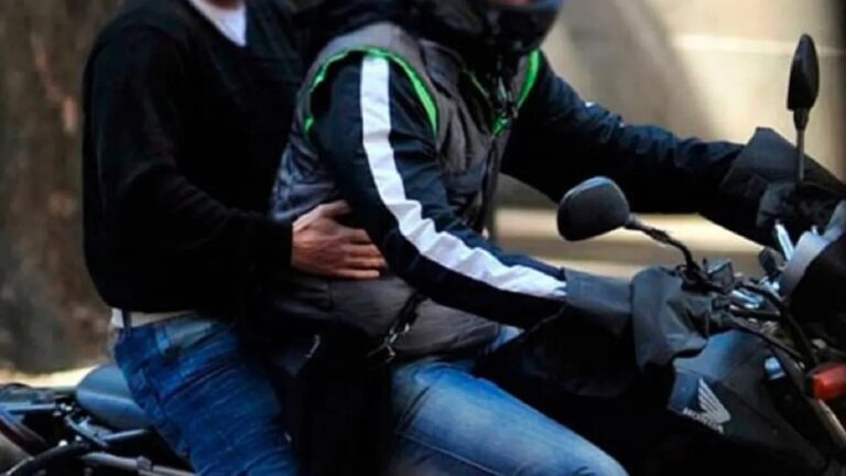Motochorros intentaron robar a una mujer y terminaron demorados