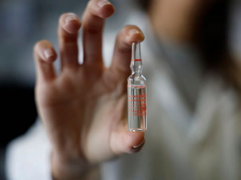 Fentanilo contaminado: 61 mil ampollas sin localizar y investigan 54 muertes