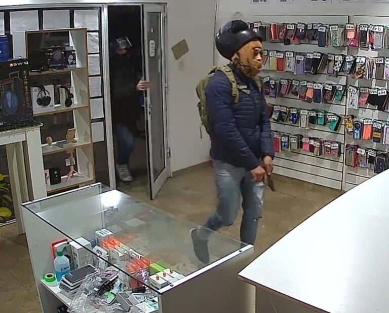 Robo armado en un comercio de San Lorenzo queda registrado en las cámaras de seguridad