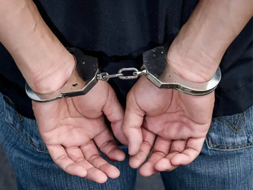hombre de 33 años, violó un domicilio y fue detenido por la policia
