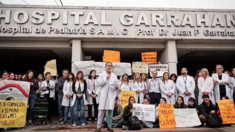 El Hospital Garrahan pide apoyo al gobernador Pullaro para avanzar con la Ley de Emergencia en Salud Infantil