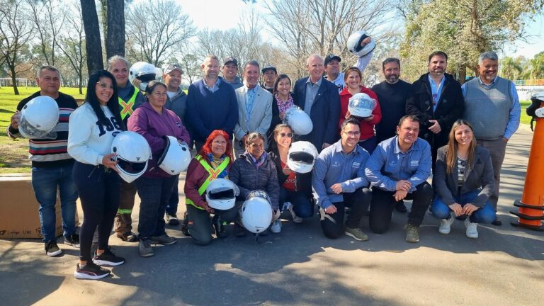 Puerto General San Martín fue sede de una clínica de conducción segura de motos