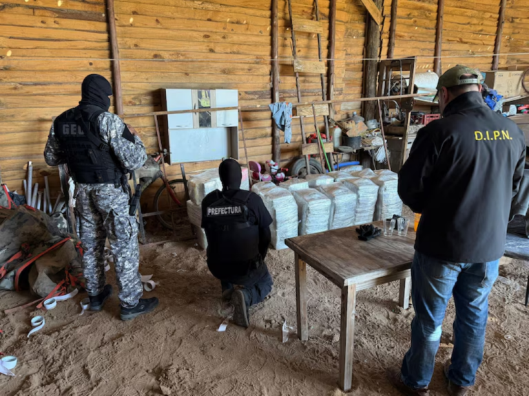 Operativo antidrogas incautó dos toneladas de cocaína vinculadas a Sebastián Marset en Uruguay