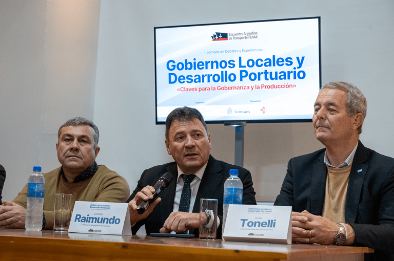 Ante intendentes de la región, Raimundo expuso el modelo de desarrollo de San Lorenzo