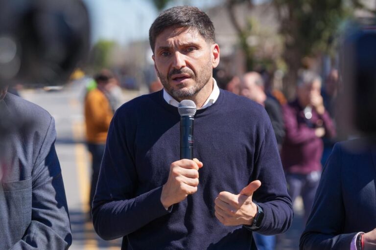 Pullaro alertó por la microeconomía: “La plata no le llega a la gente y eso genera malestar social”