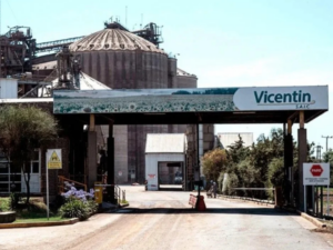 Reunión de acreedores granarios de Vicentin respaldando la propuesta de salvataje de Grassi.