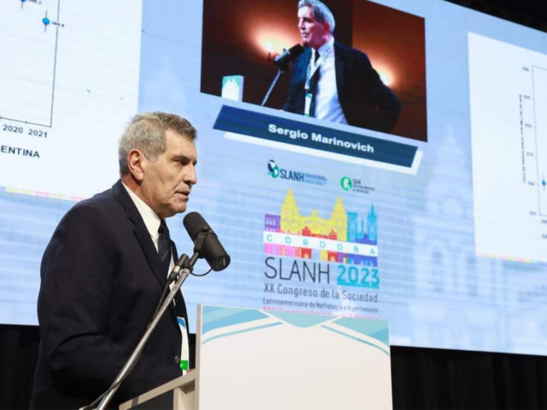El doctor Sergio Marinovich fue reconocido por el Senado de la Nación
