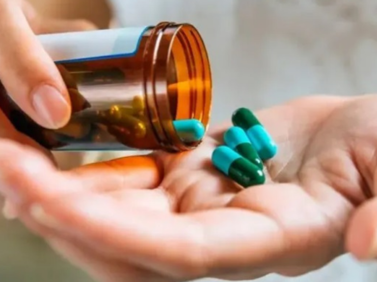 ANMAT prohíbe suplementos dietarios de empresa santafesina