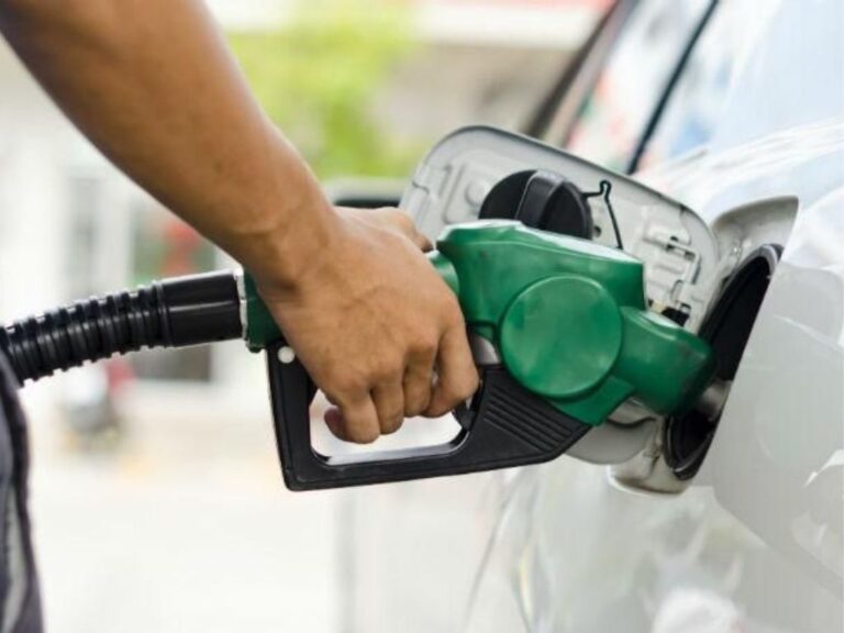 Aumento de la nafta y el gasoil: el Gobierno volvió a diferir el impuesto a los combustibles