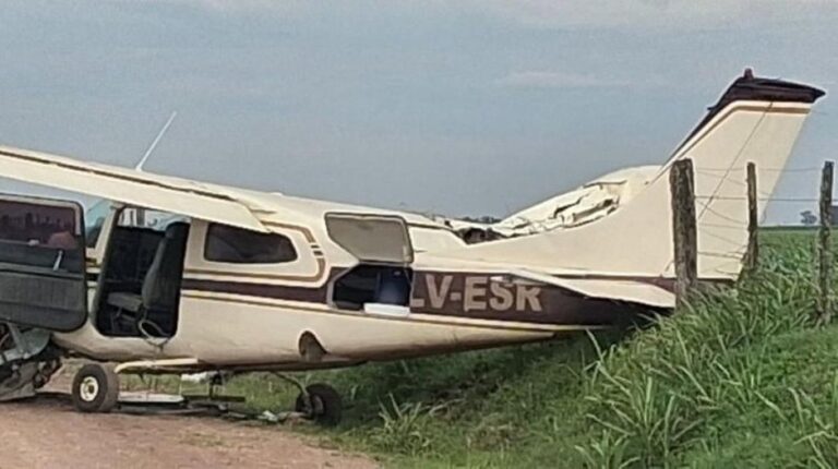 Hallan una avioneta con cocaína tras un aterrizaje forzoso en el sur de Santa Fe
