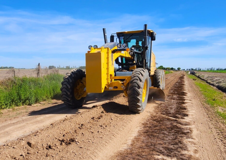 San Jerónimo intensifica el mantenimiento de caminos rurales ante el aumento del tránsito por la cosecha
