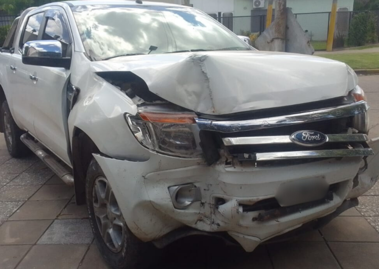 San Lorenzo: cuatro hombres aprehendidos tras incrustar una camioneta en una vivienda