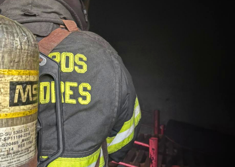 Bomberos controlaron un incendio en una vivienda de Puerto General San Martín