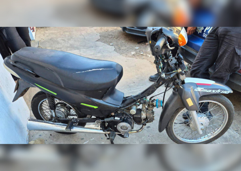 Secuestran una moto y demoran a un joven de 19 años