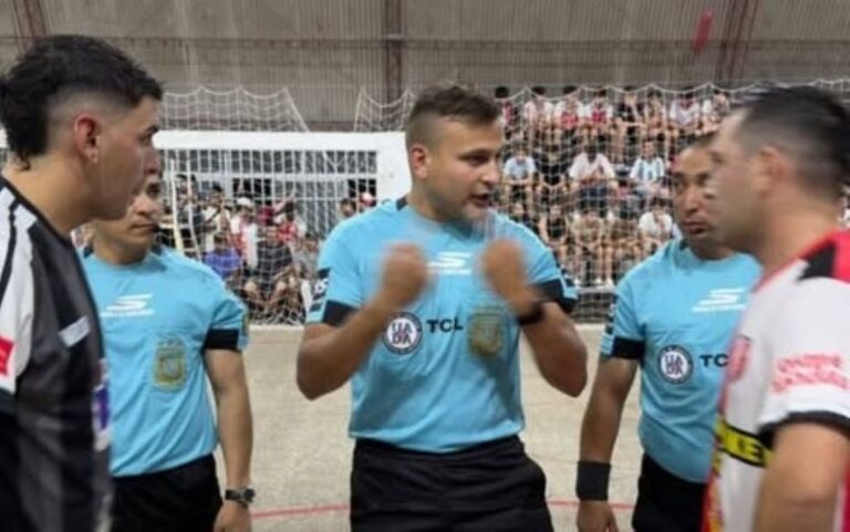 Violentos incidentes tras partido de fútbol en San Genaro y Club Timbuense: agredieron a la policía y dañaron móviles