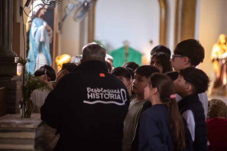 Alumnos continúan las recorridas por el Circuito Histórico de Timbúes para conocer la historia local