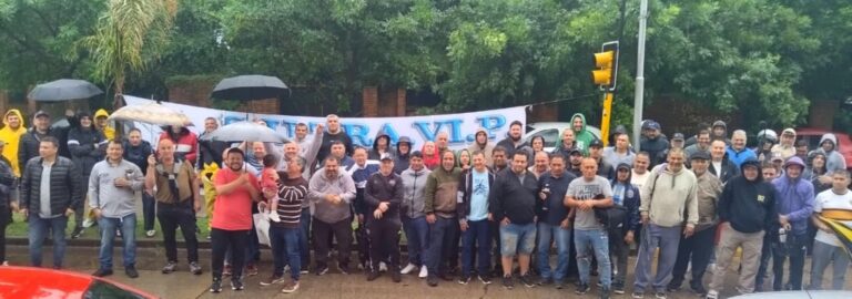 Trabajadores de vigilancia de Celulosa Argentina exigen actualización salarial congelada