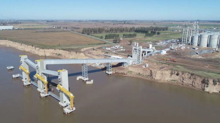 Santa Fe activa su primer megaproyecto en Timbúes con el RIGI: Una inversión histórica de USD 277 millones en el corazón de la hidrovía