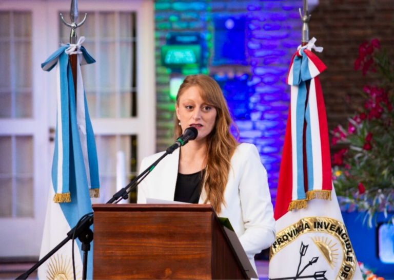 Histórico recambio en San Jerónimo Sud: Ana Belén Olmos asumió como la primera presidenta comunal