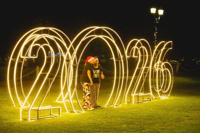 Navidad en San Lorenzo: espectáculos, música y la visita de Papá Noel en la agenda para este lunes