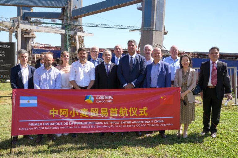 Desde Cofco Timbúes, envían el primer embarque de trigo argentino a China y abre un nuevo capítulo comercial