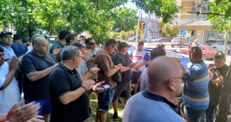 Cuarto intermedio en el conflicto entre el SUTRAVIP por los despidos en la Refinería