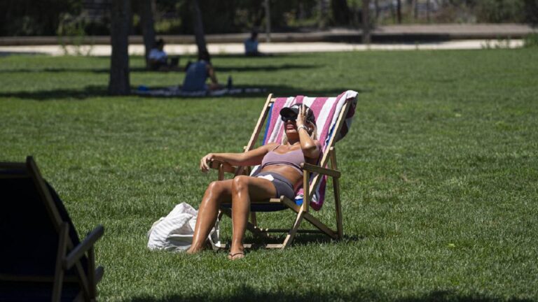Brindan recomendaciones para proteger la piel durante el verano