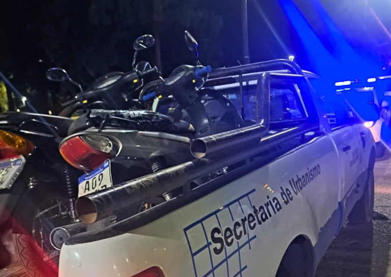 Controles vehiculares en Puerto: Remitieron motos y labraron multas por ruidos molestos y conducción peligrosa