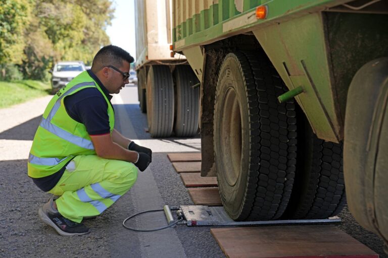 Provincia inició los controles intensivos de carga en camiones, con sanciones más duras