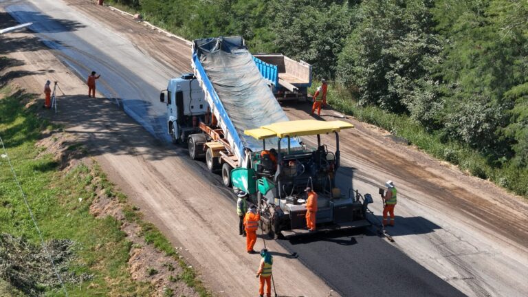 Avanzan las obras de repavimentación sobre la Ruta Nacional 11 en Timbúes