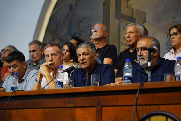 La CGT asegura que el paro tuvo un acatamiento superior al 90% y lanza advertencia: “Recién comienza el plan de acción”