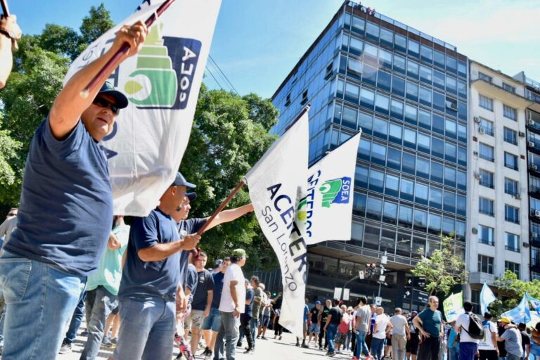 Rechazo a la Reforma: Aceiteros San Lorenzo se moviliza este miércoles a Rosario junto a la CGT
