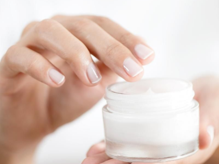 Alerta Anmat: Prohíben cremas y equipos de estética