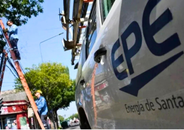Corte masivo de luz en San Lorenzo por un accidente en una obra en construcción