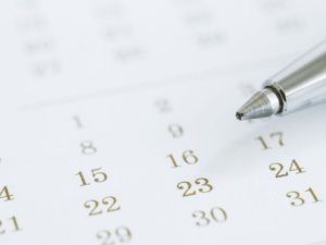 Calendario oficial de feriados Argentina 2026 destacando el próximo fin de semana largo de marzo.