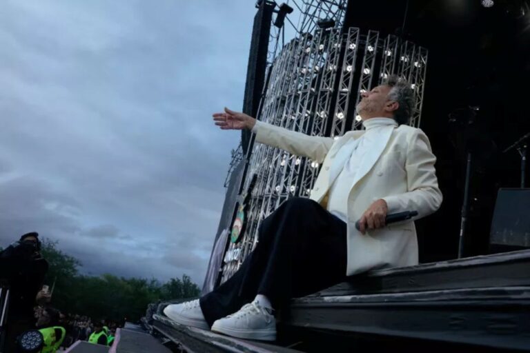 Rosario se prepara para vivir una noche histórica con Fito Páez en el Monumento a la Bandera