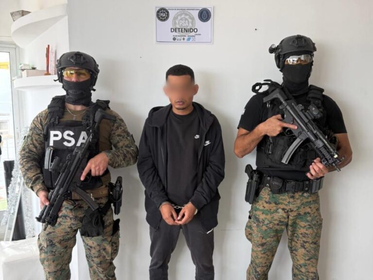 Allanamientos en Rosario y Roldán: detuvieron a ciudadano colombiano y secuestraron un kilo de cocaína